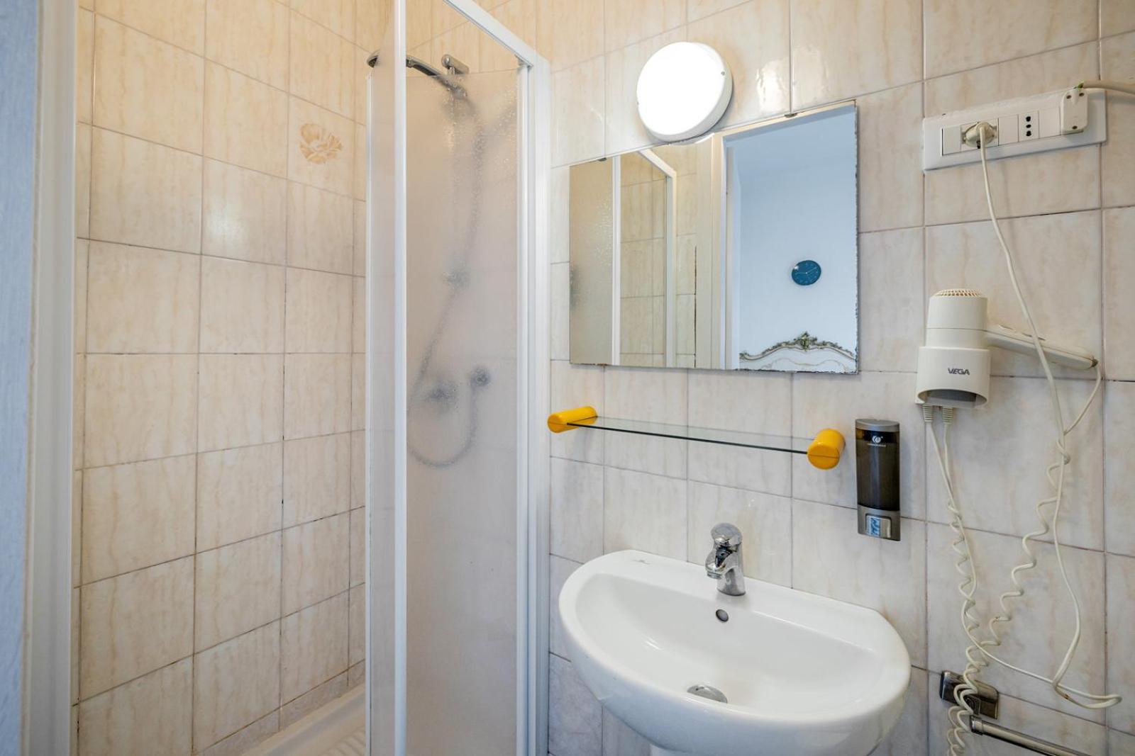 B&B Oasi Finale Ligure Exterior photo